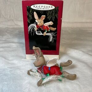 NIB 1994‎ Hallmark Keepsake Ornament ANGEL HARE Bunny Rabbit angel